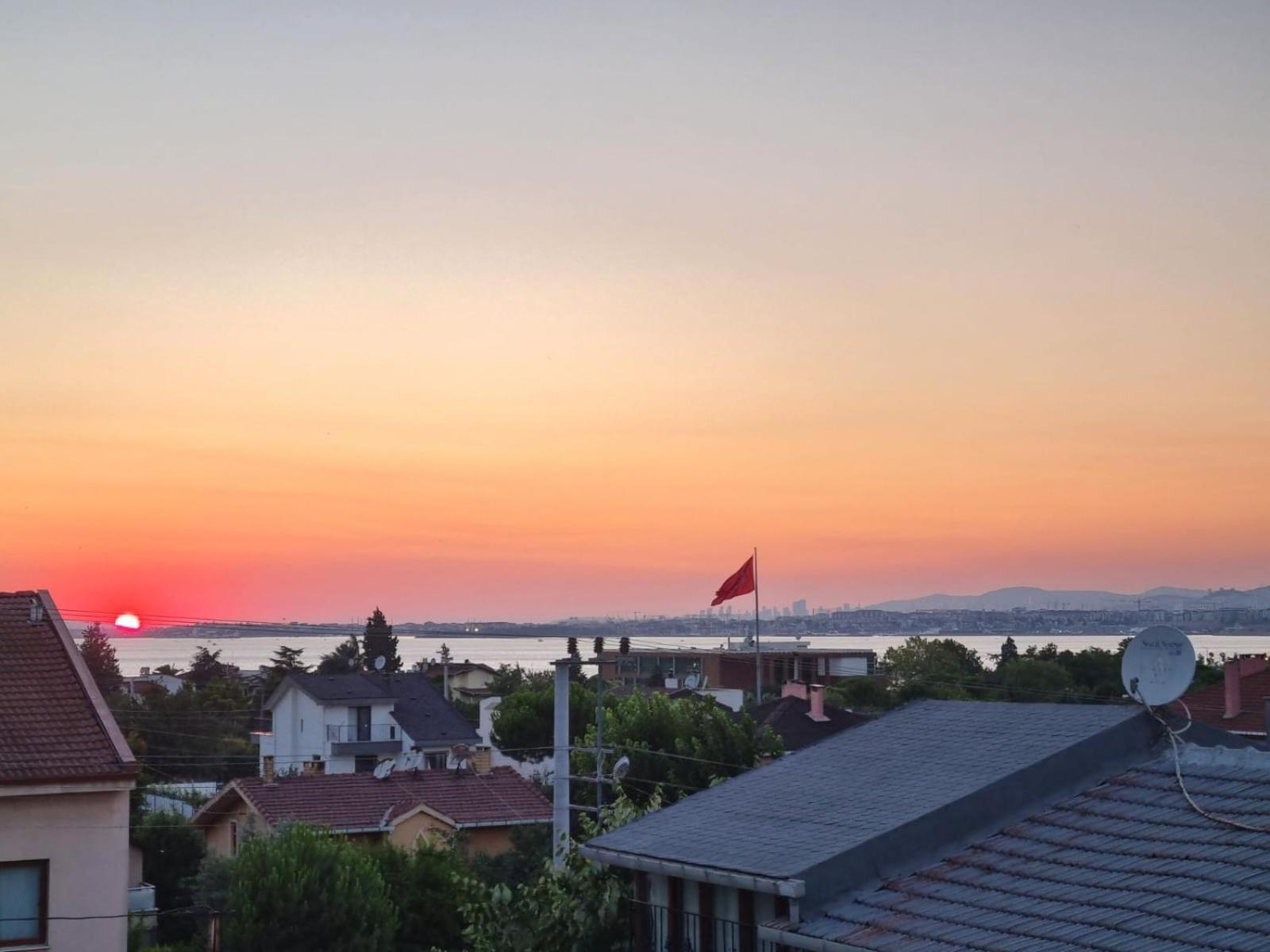 Modern Apartment In Very Quiet Location In Darica, Istanbul ภายนอก รูปภาพ