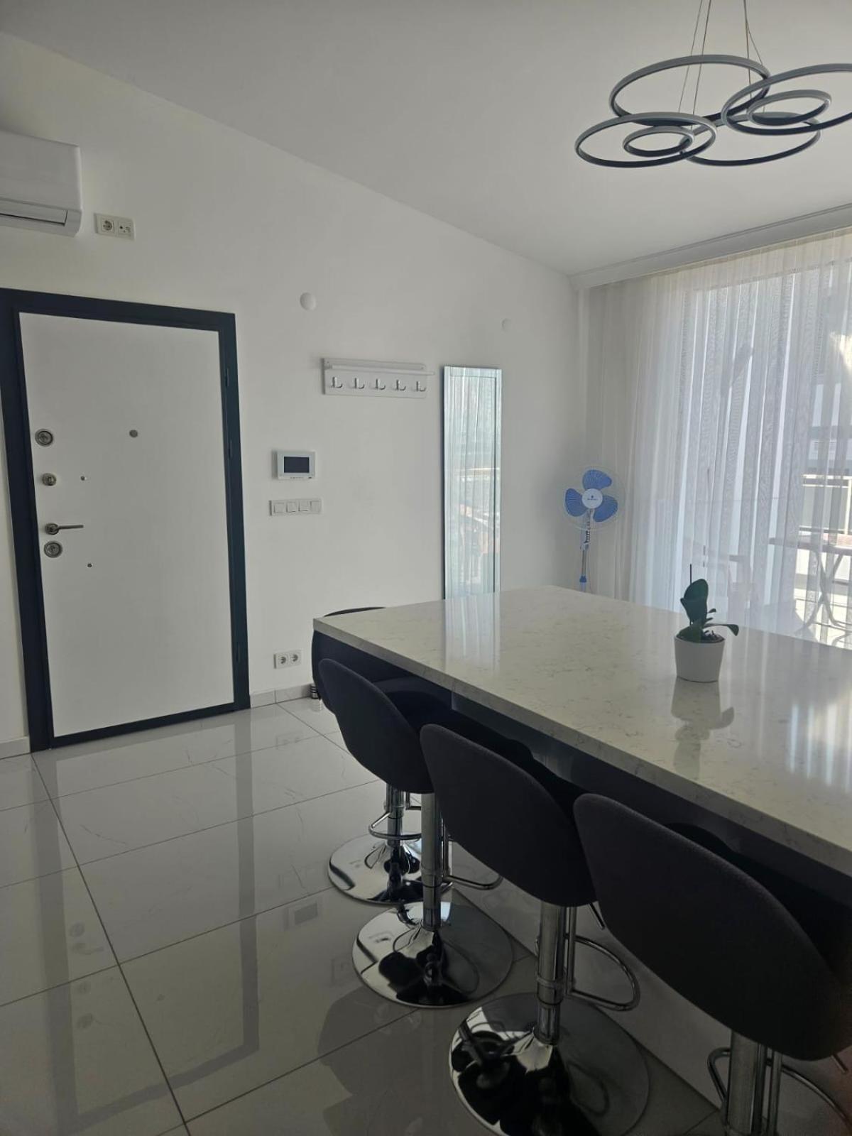 Modern Apartment In Very Quiet Location In Darica, Istanbul ภายนอก รูปภาพ